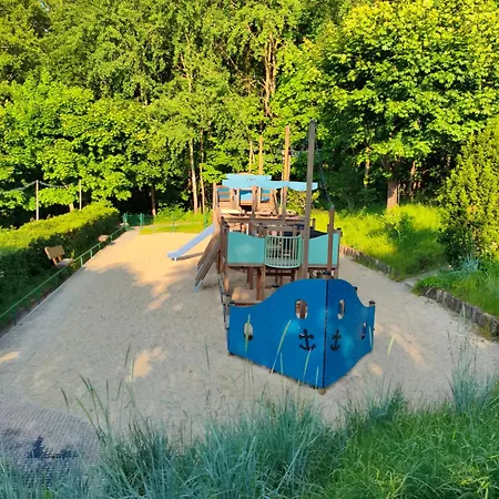 Marea Przylesie Opera Lesna Apartment